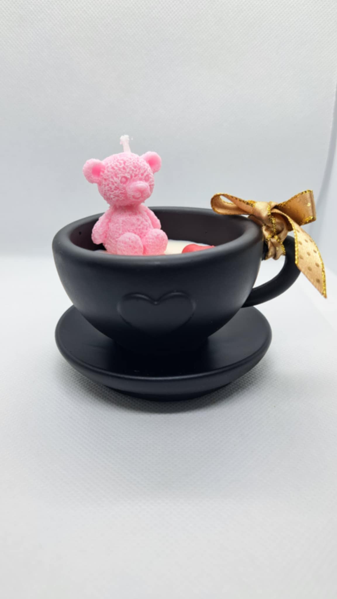 🕯️ Lumânarea „Teddy Love” — un gest mic cu un impact mare